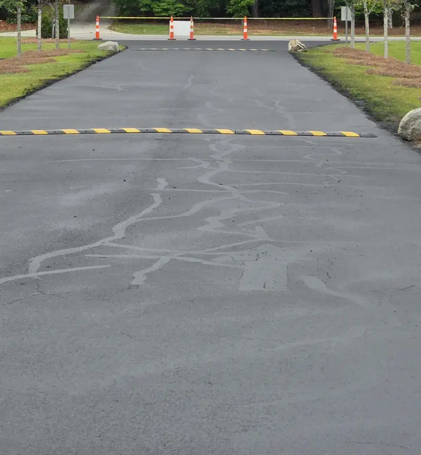 What is crack sealing? crack seal, seal coat drivelane